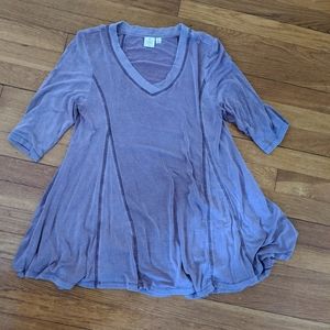 Lavender 3/4 length sleeve tunic top